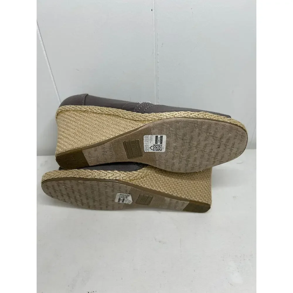 TOMS ASH GRAY “CALYPSO” ESPADRILLE SLIP ON CANVAS COMFORT WEDGE WOMENS 8.5 NWOB